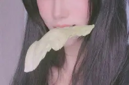 于正和朋友庆祝48岁生日董璇、古力娜扎等明星也在场